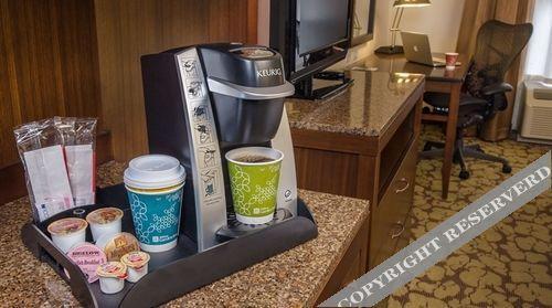 Hilton Garden Inn סטייטסוויל מראה חיצוני תמונה