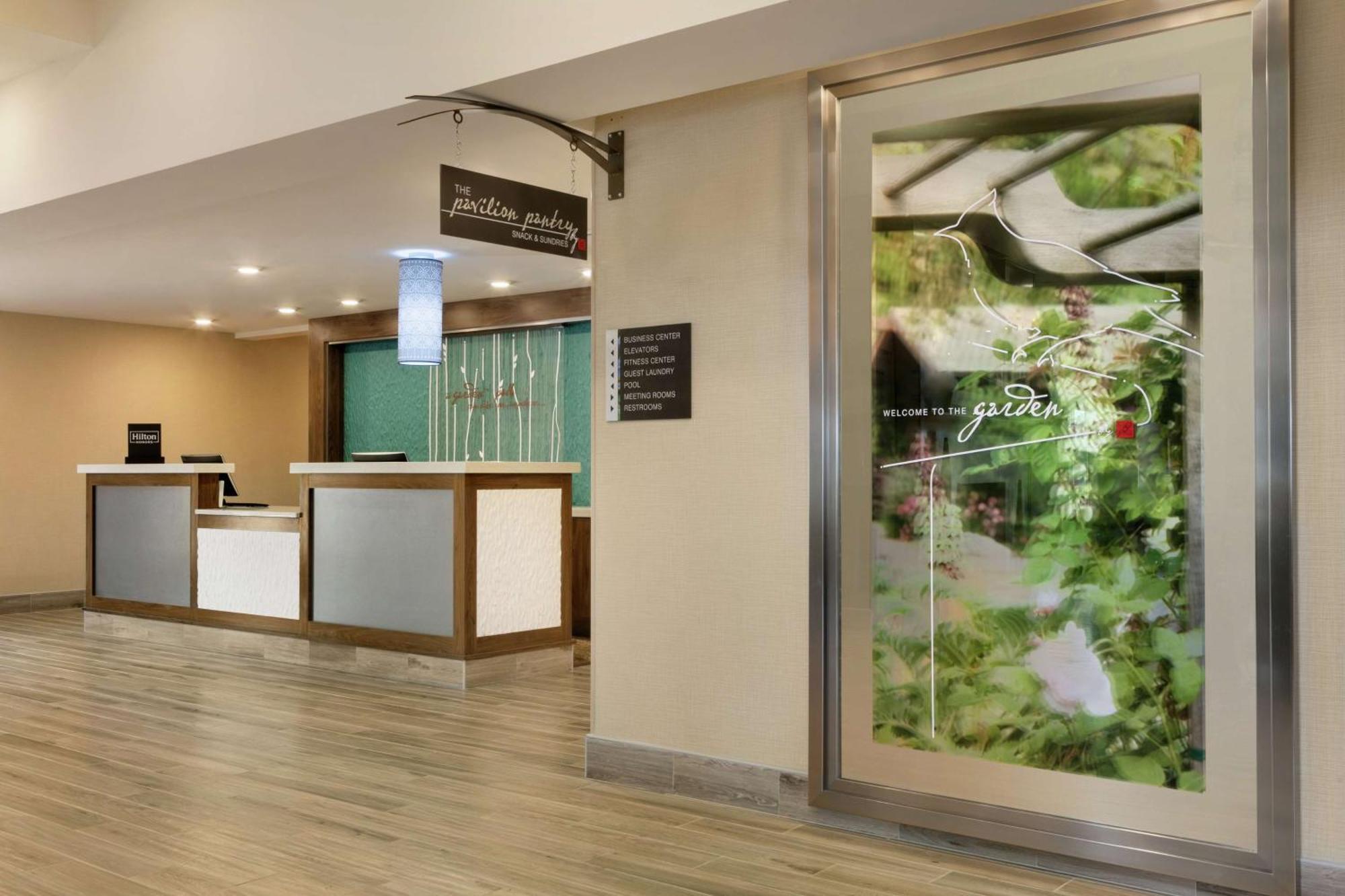 Hilton Garden Inn סטייטסוויל מראה חיצוני תמונה